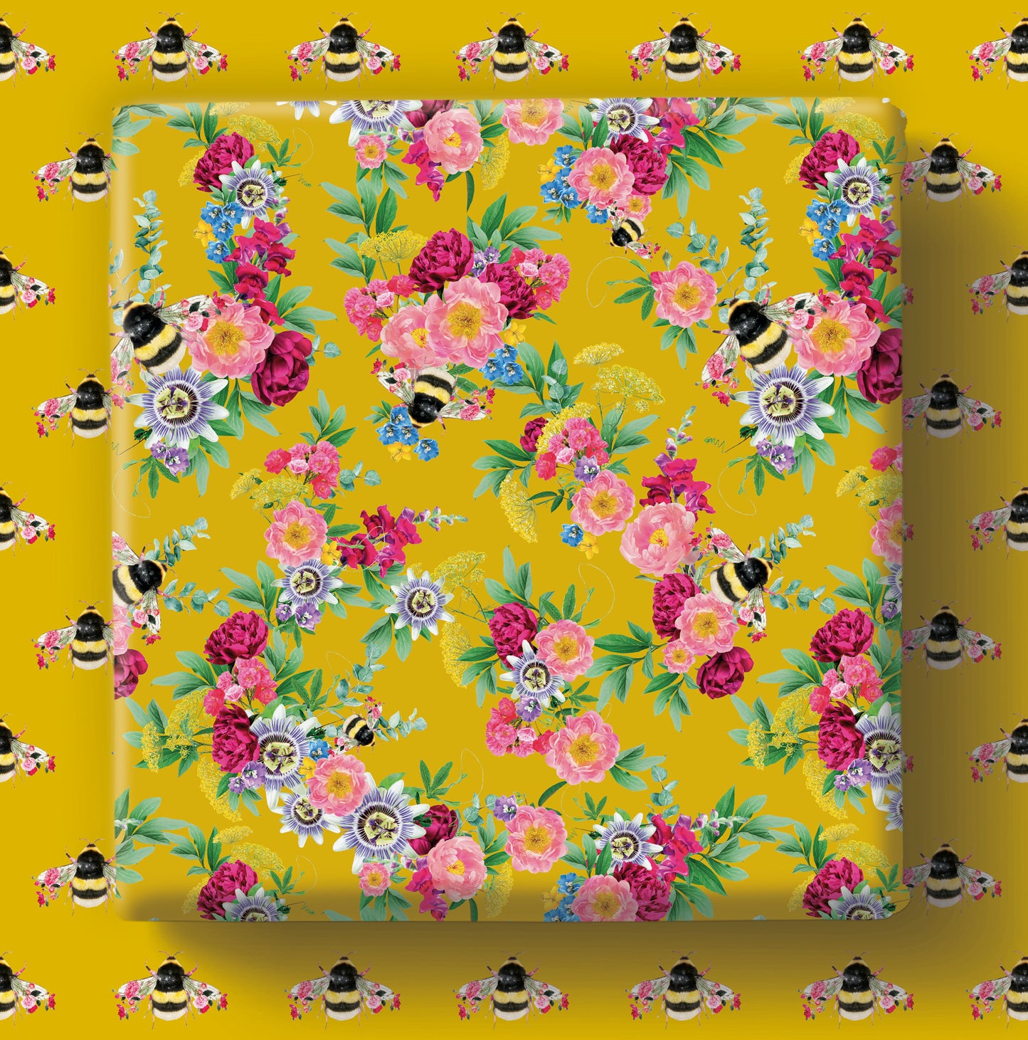 Lola Bee - Gift Wrap - 3 Sheets