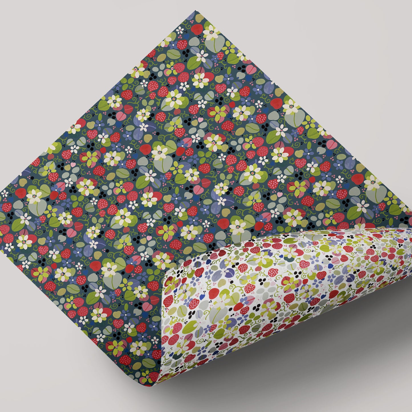 Strawberry Meadow - Julie Dodsworth - Gift Wrap - 3 Sheets